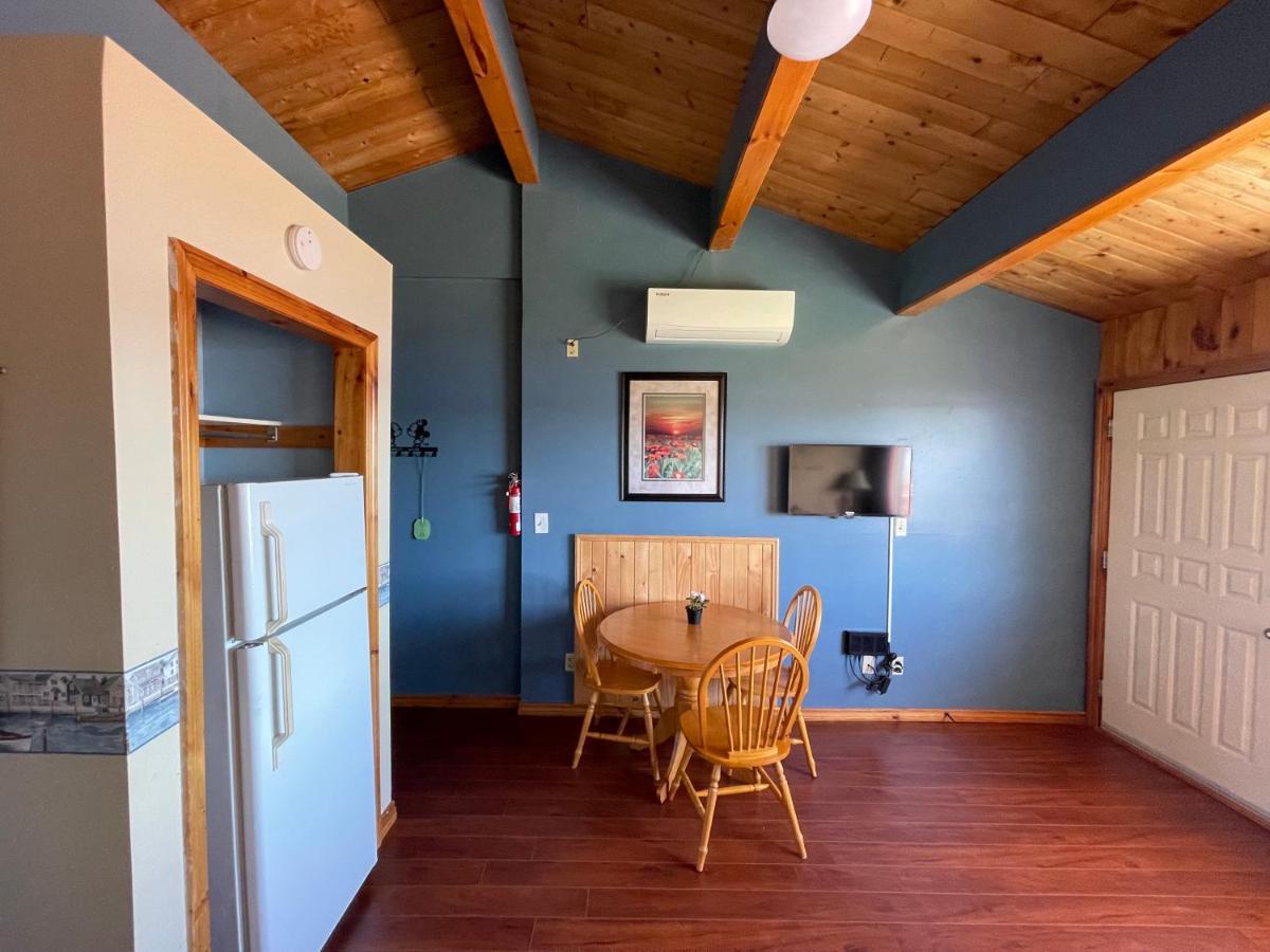 Beach & Breeze Cottages Stanley Bridge Ngoại thất bức ảnh